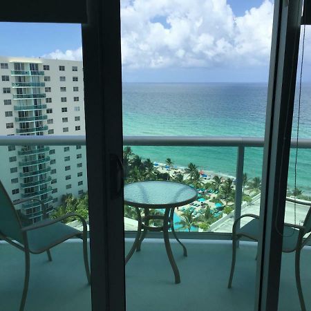 Hollywood On Beach Apartment Buitenkant foto