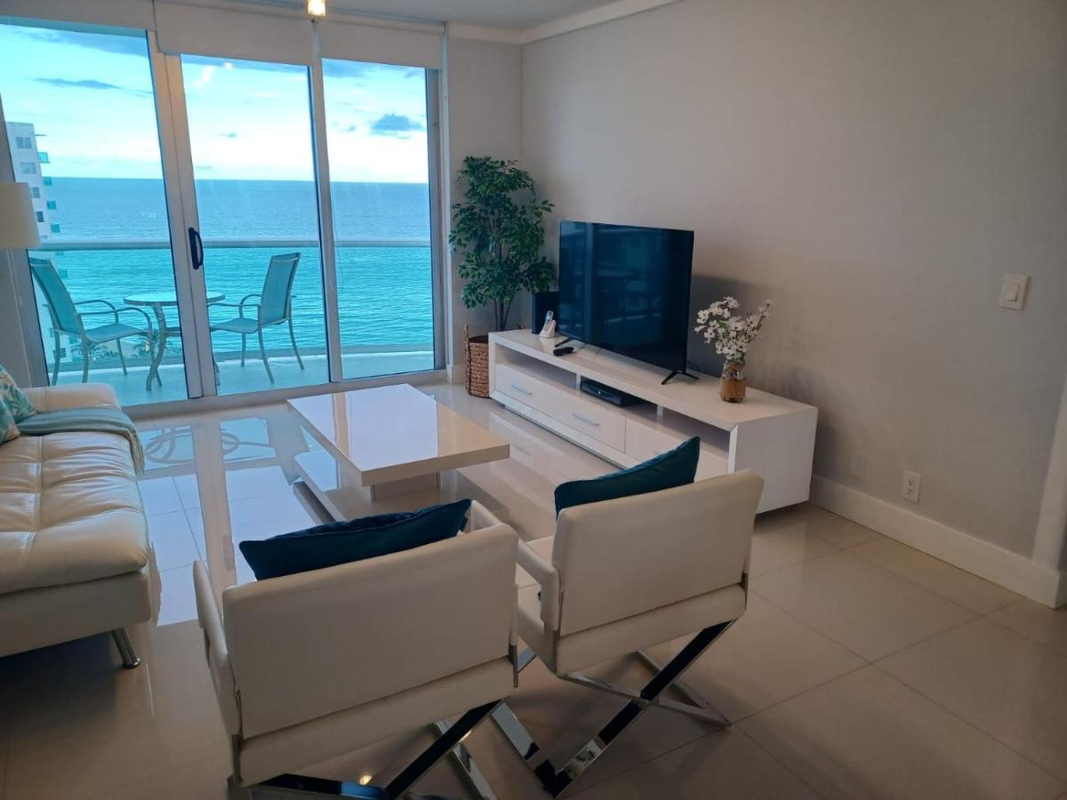 Hollywood On Beach Apartment Buitenkant foto