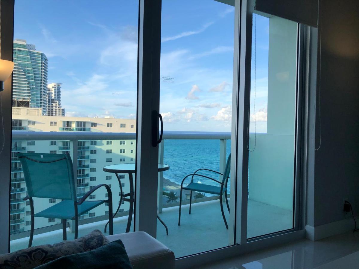 Hollywood On Beach Apartment Buitenkant foto